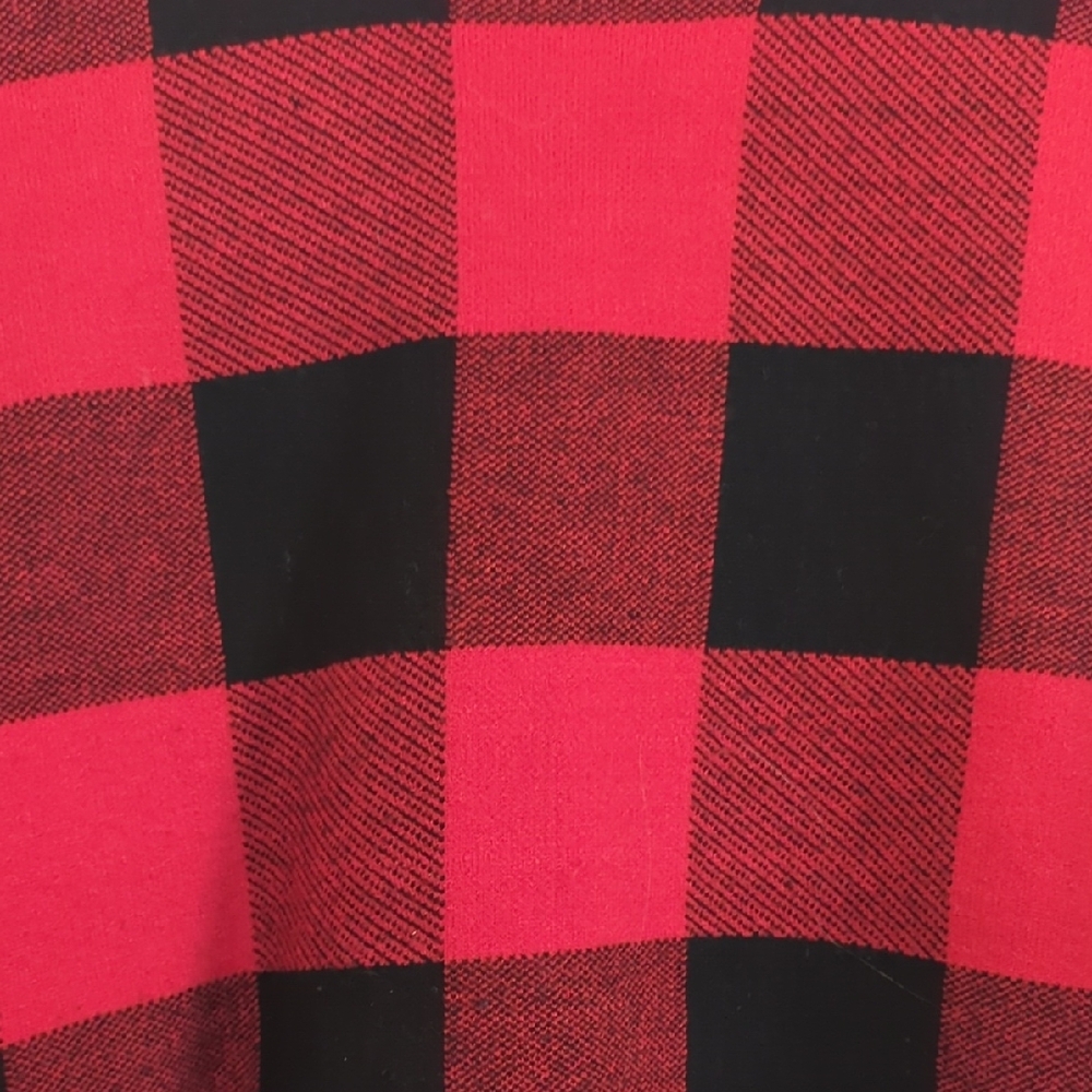 Red and Black Plaid Women's Sweater - Picture 3 of 3